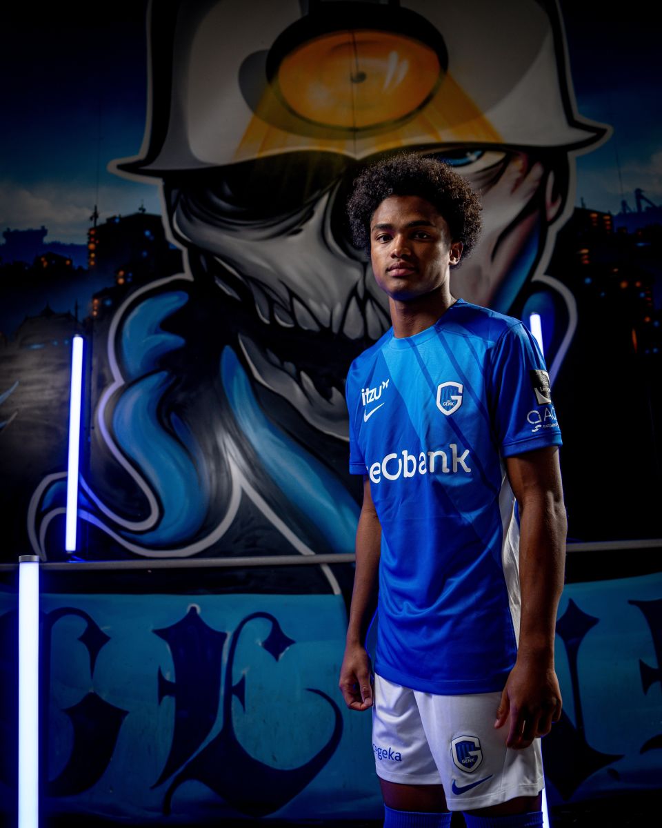 Jonge Amerikaan Kayden Pierre (21) tekent voor 4 seizoenen bij KRC Genk